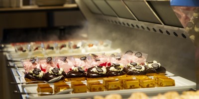 4 buffets Cool-Spot au Preston Palace, lisez l'article avec photos ici